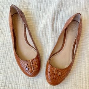 Tory Burch Brown Leather Logo Ballet Flats